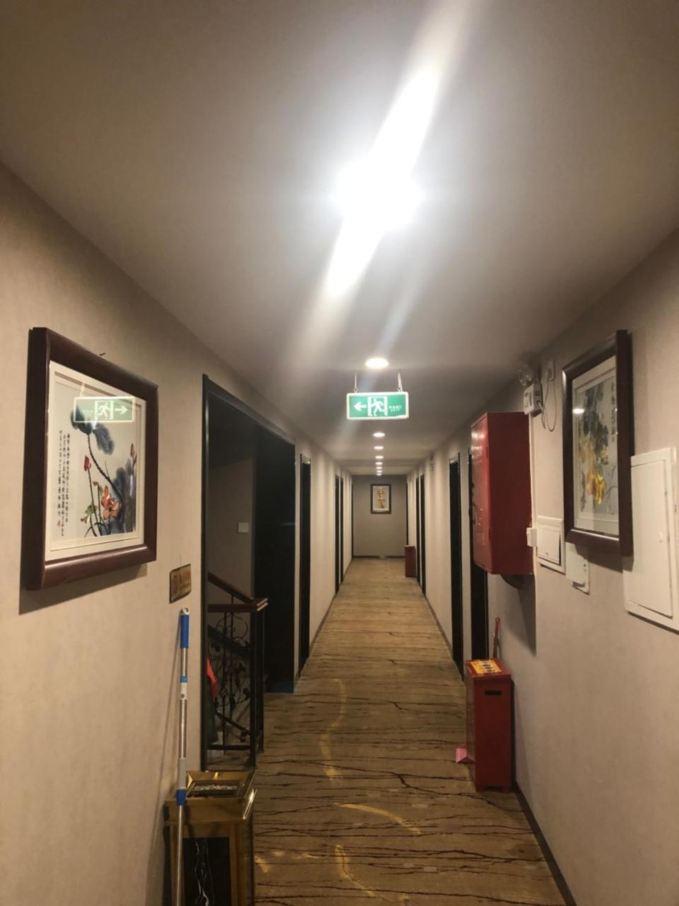 Beijing XinHuaYuan Hotel Bagian luar foto