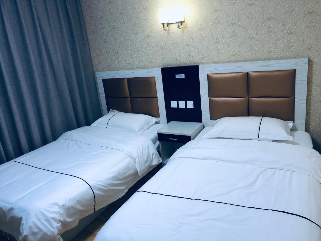 Beijing XinHuaYuan Hotel Bagian luar foto